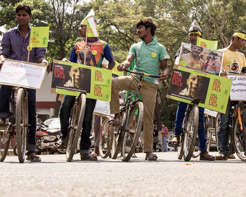 GPHA activist Kavita Ratna says that when slum-dwelling children in Bangalore approached their political representatives, the latter said that the votes of their parents had already been bought. This convinced the children of the need to conduct a cycle rally and raise awareness about not selling votes.